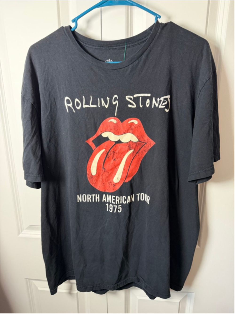 The Rolling Stones Black Red North American Tour 1975 Short Sleeve Tee XL